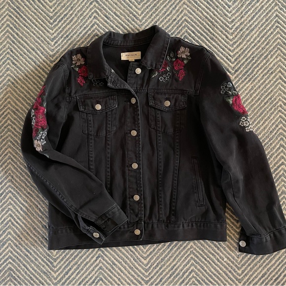 embroidered jacket - Picture 7 of 7